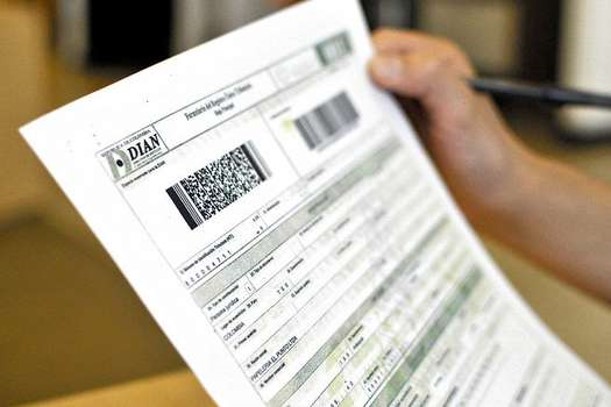 Certificado de Ingresos y Retenciones Año Gravable 2025